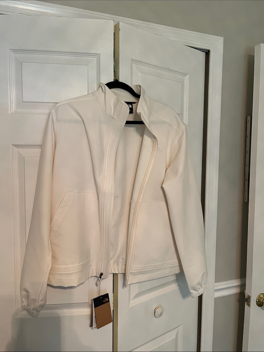 The North Face Women’s Cream Full-Zip Bomber Jacket